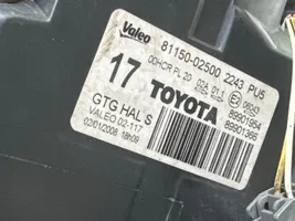 Toyota Auris 150 Lampa przednia 81150025002243