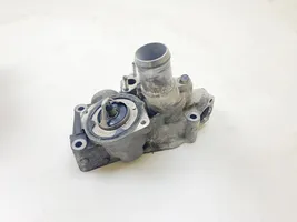 Honda CR-V Boîtier de thermostat 