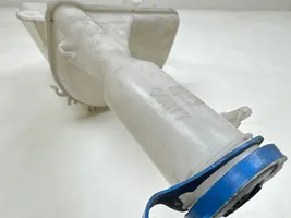 Toyota Yaris Réservoir de liquide lave-glace 001177