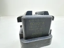 Toyota Corolla Verso AR10 Relé de la bujía de precalentamiento 2861067010