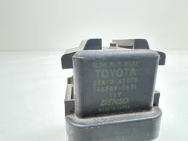 Toyota Avensis T250 Przekaźnik / Modul układu ogrzewania wstępnego 2861067010