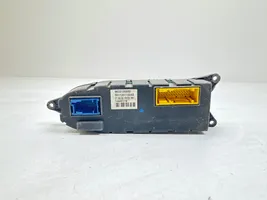 Peugeot 607 Unité de commande module de porte 9633120680