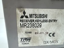 Mitsubishi Carisma Kiti valdymo blokai/ moduliai MR238029