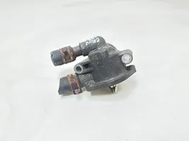 Honda CR-V Boîtier de thermostat 