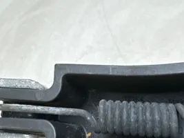 Mitsubishi Colt Braccio della spazzola tergicristallo posteriore 77256