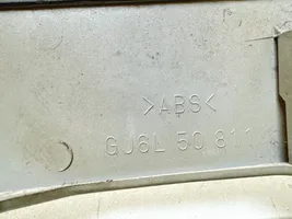 Mazda 6 Takaluukun rekisterikilven valon palkki GJ6L50811