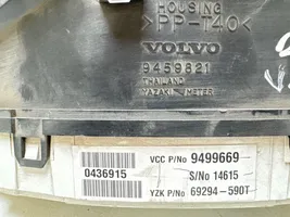 Volvo V70 Speedometer (instrument cluster) 9459821