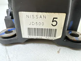 Nissan Qashqai Lewarek zmiany biegów / górny JD500