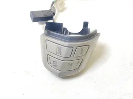 Honda FR-V Boutons / interrupteurs volant 022205