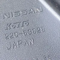 Nissan X-Trail T31 Luci posteriori 22063929