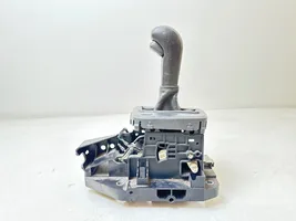 Volvo V70 Gear selector/shifter (interior) P08636190