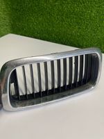BMW 7 E38 Atrapa chłodnicy / Grill 51138125811