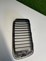 BMW 7 E38 Griglia anteriore 51138125811