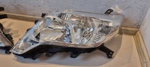 Toyota Land Cruiser (J150) Lampy przednie / Komplet 