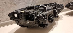 BMW M4 G82 G83 Priekšējo lukturu komplekts 5A04582