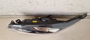 Ford Fiesta Lampa przednia C1BB13W030AD