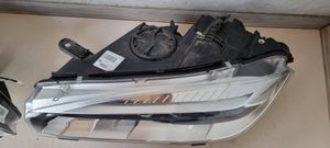 BMW X5 F15 Lampa przednia 7471348