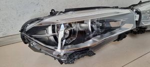 BMW X5 F15 Lampa przednia 7471348