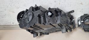 BMW X5 F15 Lampa przednia 7471348