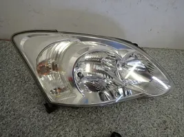 Toyota Corolla E120 E130 Lampa przednia 