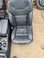 Mercedes-Benz GLE AMG (W166 - C292) Fotele / Kanapa / Komplet 
