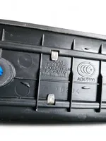 Hyundai i40 Etuoven kynnyksen suojalista 858733Z100