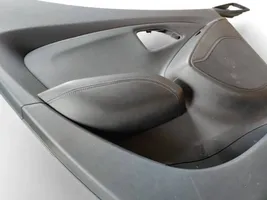 Hyundai ix35 Apšuvums aizmugurējām durvīm 