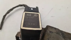 Mercedes-Benz S W221 Capteur de hauteur à suspension pneumatique A0105427717