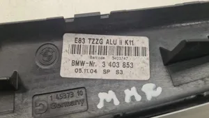 BMW X3 E83 Takaoven kahvan kehys 3403853