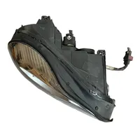 Volvo XC90 Lampa przednia 31111846