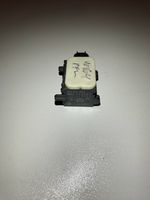 Mercedes-Benz ML W164 Airbagsensor Crashsensor Drucksensor A0038202926