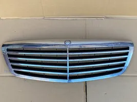 Mercedes-Benz S W221 Maskownica / Grill / Atrapa górna chłodnicy A2218800083