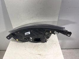 Ford Focus Phare frontale JX7B13W029CE