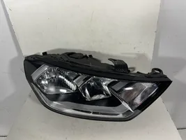 Audi A1 Lampa przednia 82A941004