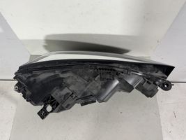 Audi A5 Lampa przednia 030110027103