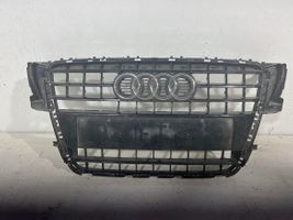 Audi A5 8T 8F Etupuskurin ylempi jäähdytinsäleikkö 8T0853651B