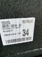 Toyota Auris E180 Garniture de section de roue de secours 5857002240C0