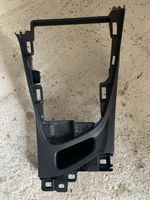 Toyota Auris E180 Verkleidung Schalthebel (Kunststoff) 5883402010