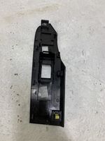 Toyota Auris E180 Support bouton lève vitre porte avant GE0025329AE