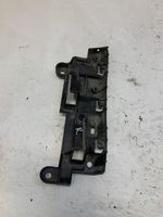 Volkswagen Caddy Staffa angolare del supporto di montaggio del paraurti 2K0807393