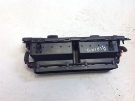 Audi A6 Allroad C5 Rejilla de ventilación central del panel 4B2820951