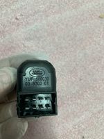 Land Rover Discovery 3 - LR3 Interruptor del espejo lateral 03930361