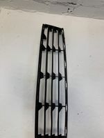 Renault Clio III Grille inférieure de pare-chocs avant 1859429