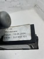 Volkswagen Touareg I Silniczek podnośnika szyby drzwi przednich 7L0959701