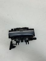 Audi A8 S8 D3 4E Maniglia esterna per portiera anteriore 4E1837885