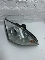 Ford Focus Headlight/headlamp 2M5113W029BF