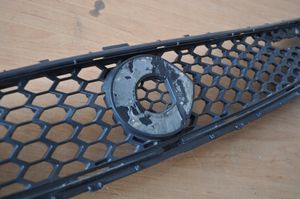 Smart ForTwo II Grille calandre supérieure de pare-chocs avant 