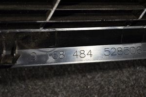 BMW 5 F10 F11 Kita bagažinės apdailos detalė 9168484