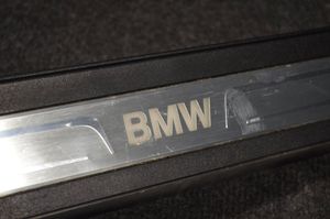 BMW 5 F10 F11 Etuoven kynnyksen suojalista 7337018