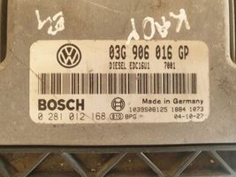Volkswagen Caddy Calculateur moteur ECU 03G906016GP